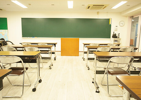教室 | 東京の美容学校で美容師のプロを目指す｜マリールイズ美容専門学校