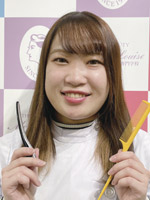 奨学生に選ばれた西村さん | 東京の美容学校で美容師のプロを目指す｜マリールイズ美容専門学校
